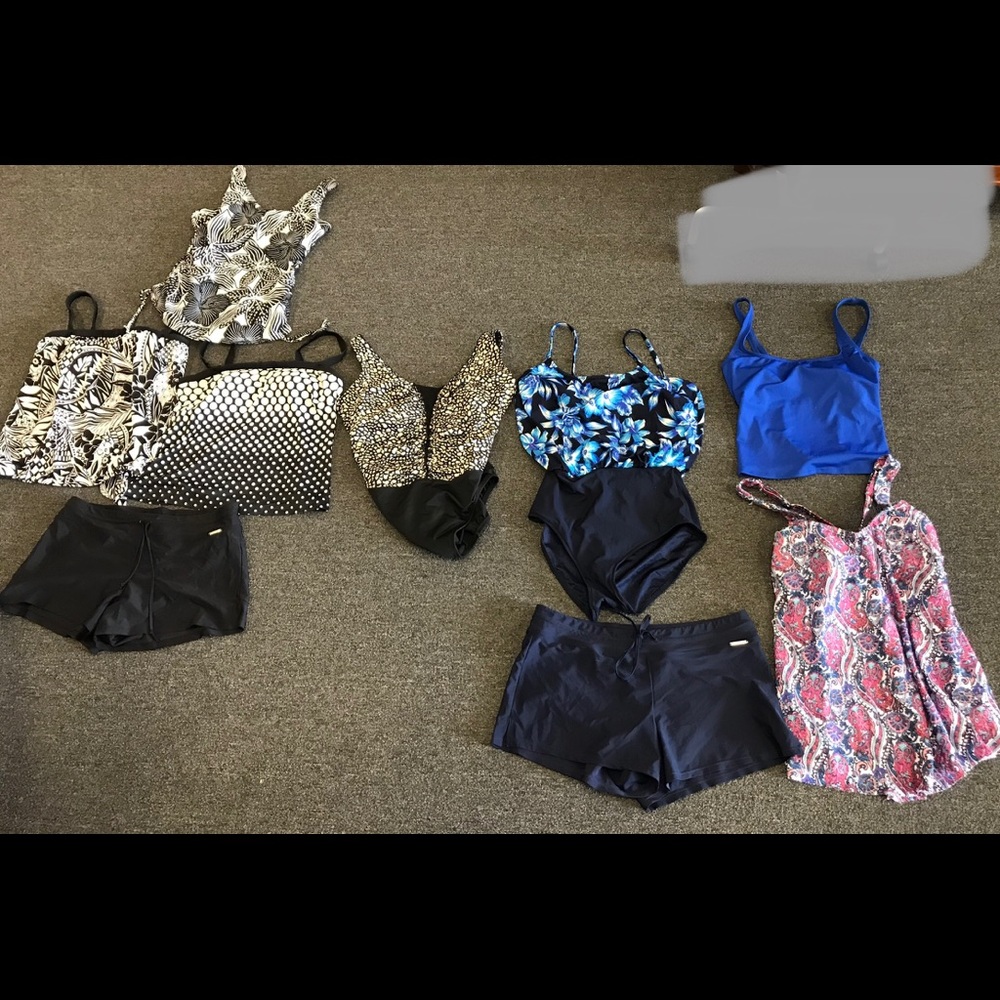 Women’s swim suit bundle